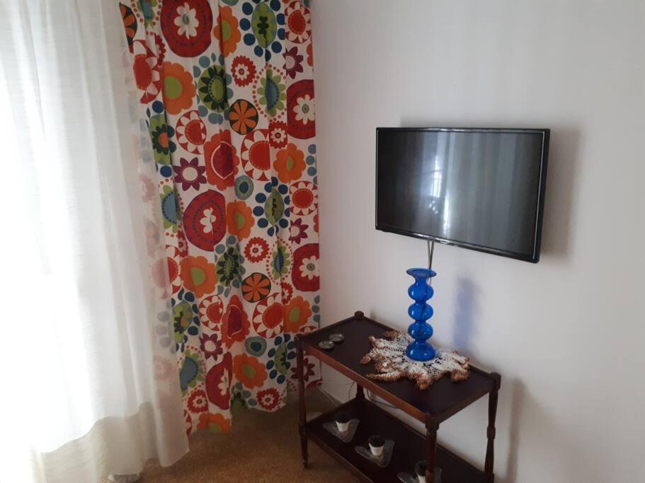 Cozy Seaside Apartment Loutraki Екстер'єр фото