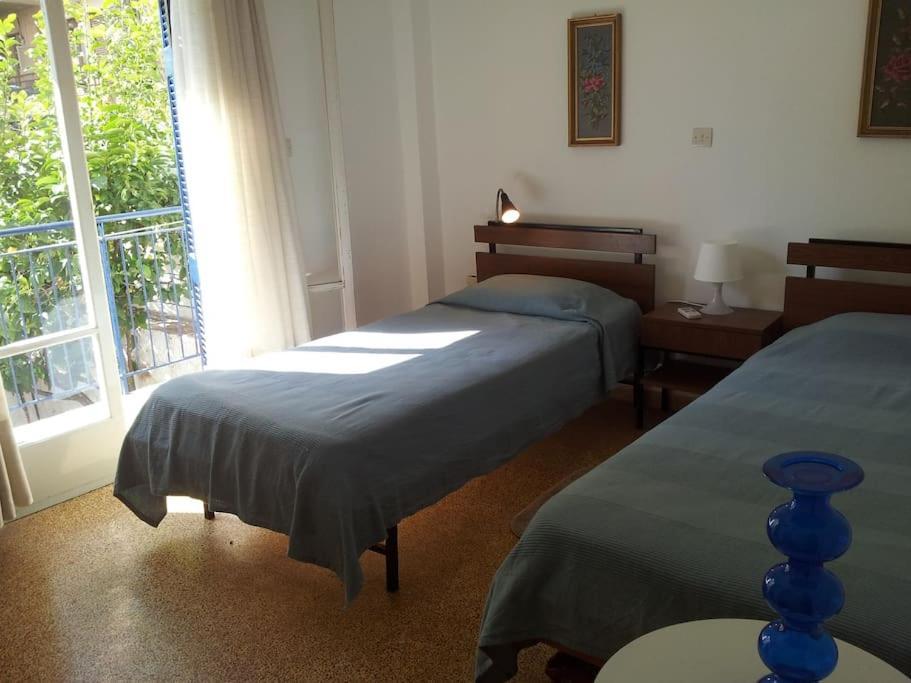 Cozy Seaside Apartment Loutraki Екстер'єр фото